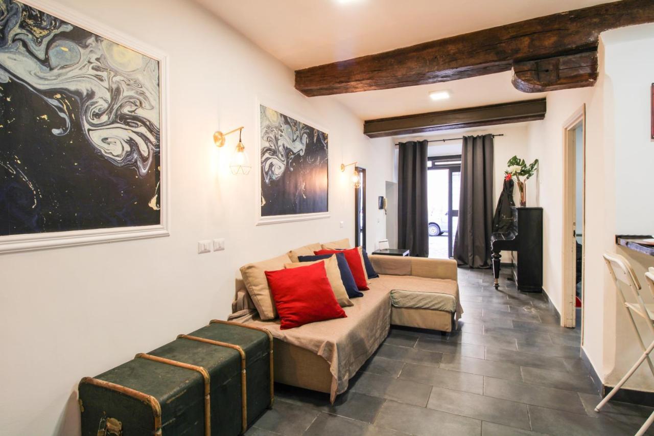 Charming Large Apartment - 3 Bedroom in Trastevere Rome Buitenkant foto